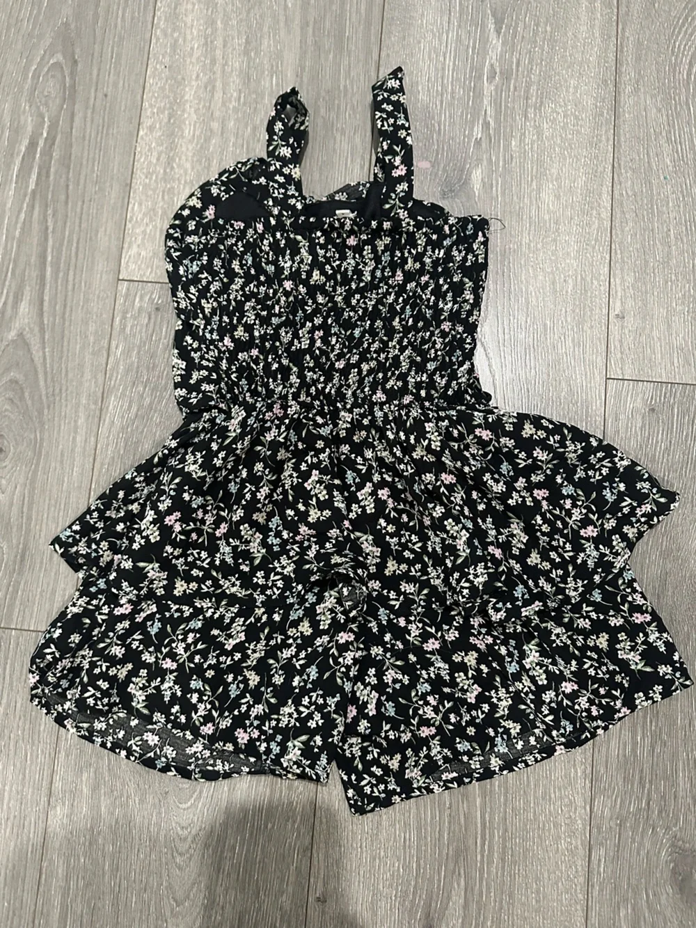 Hannah Banana Black Floral Romper with Pink & Cream Blossoms size 4T - Picture 2 of 4